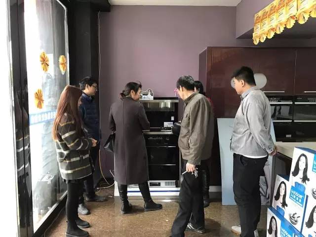 武穴藍炬星新店現場