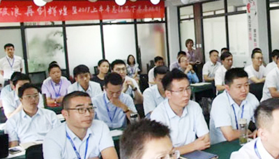 乘風破浪，再創輝煌，藍炬星集成灶2019半年總結規劃會議圓滿結束!